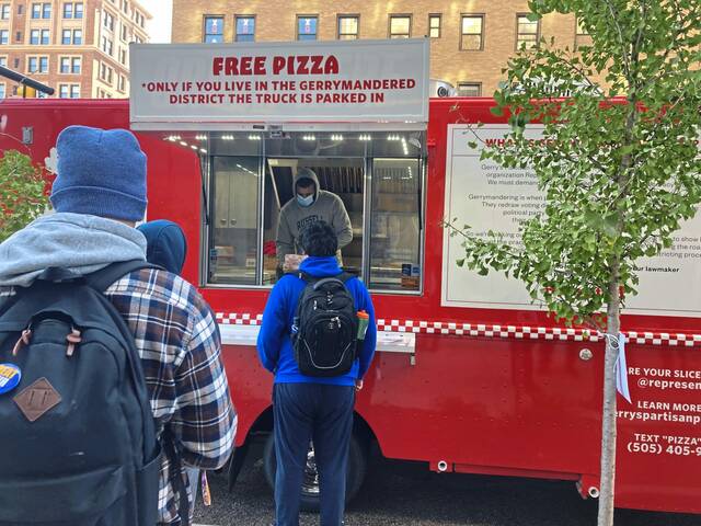 4422622_web1_ptr-GerrymanderPizza1-110621