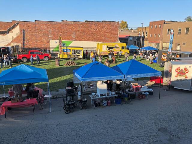 4422646_web1_vnd-arnoldfoodtrucks1-110721
