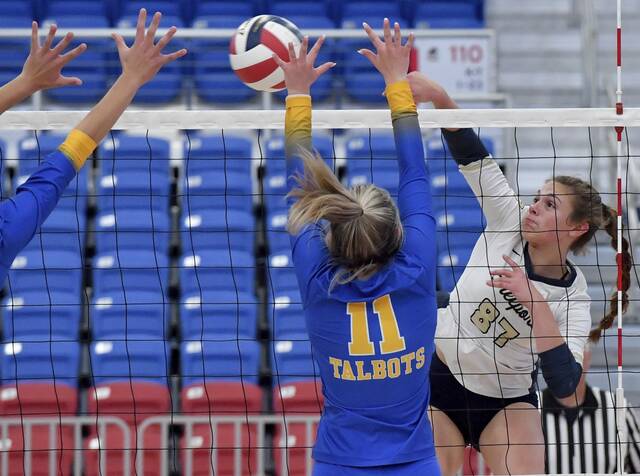 Freeport beats section rival Hampton to win its 6th WPIAL volleyball championship