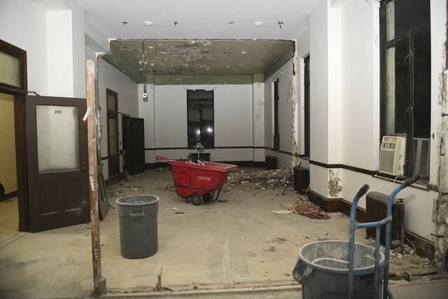 4437037_web1_PTR-WestinghouseRestore016-111221