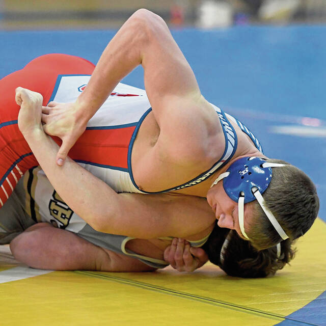 Pitt wrestling program adds 5 WPIAL standouts on signing day
