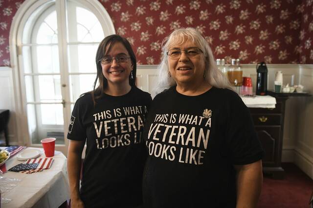 4442783_web1_gtr-GBGwomenvet003-111221 4442783_web1_gtr-GBGwomenvet003-111221