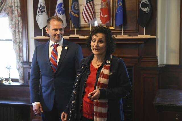 4442783_web1_gtr-GBGwomenvet006-111221 4442783_web1_gtr-GBGwomenvet006-111221