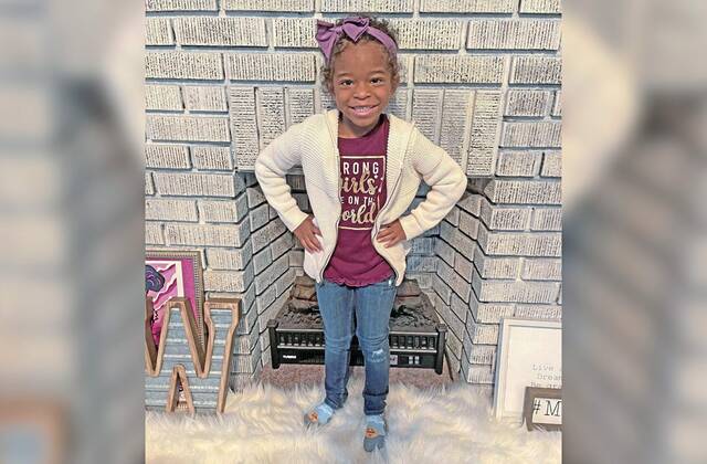4447145_web1_ptr-ZoeyWard-111321