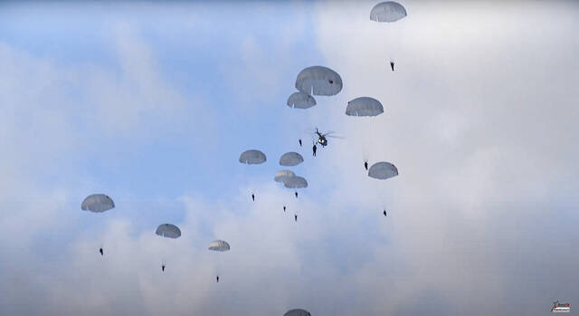 4447149_web1_4447149-f11838b0992f4d8aa88ba01292abfd84
