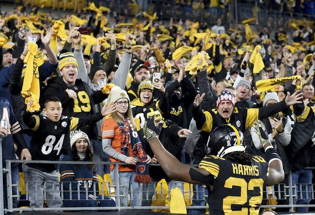 4447197_web1_ptr-SteelersBears01-110921