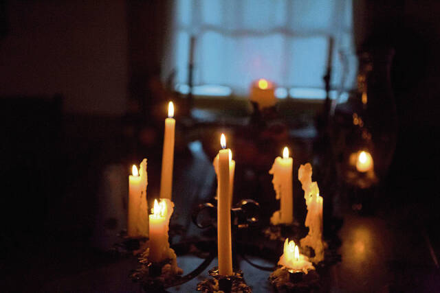 4462977_web1_gtr-OA-candles7-120219