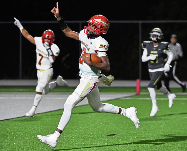 Gutsy performance helped Penn Hills advance in WPIAL football playoffs