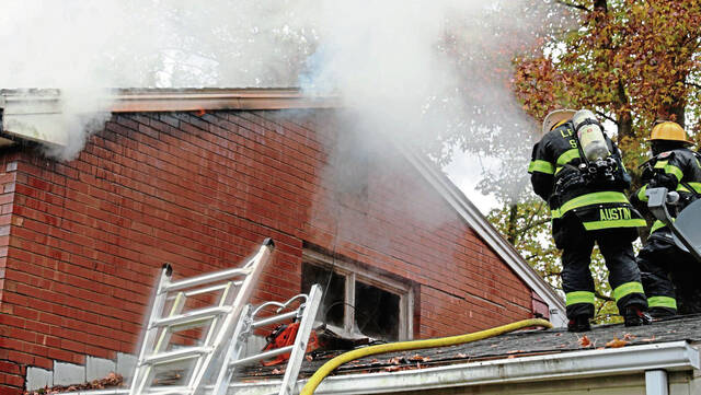 4468056_web1_vnd-LowerBurrellFire2-111921