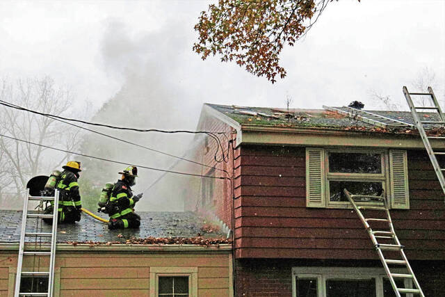 4468056_web1_vnd-LowerBurrellFire5-111921