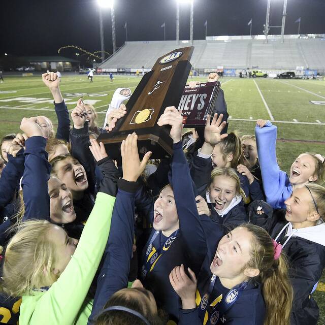 Mars edges Radnor in double overtime to secure PIAA girls soccer 3-peat