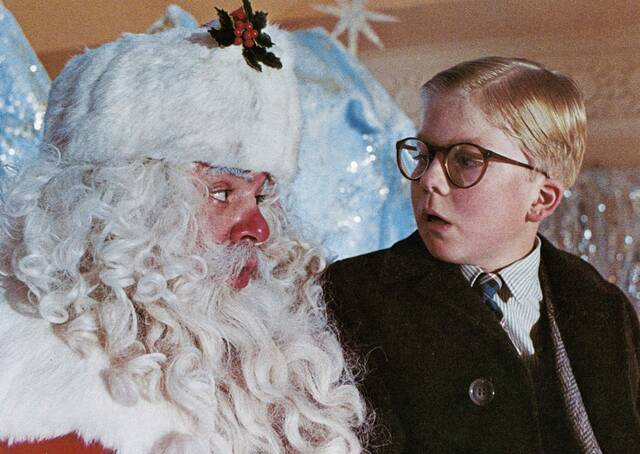 4488003_web1_gtr-liv-holidayTV-02-112419