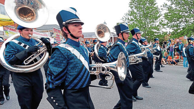 4489684_web1_gtr-OnoffreyBand20211009_0499