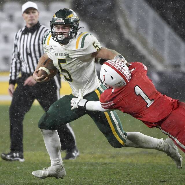 Penn-Trafford’s Cade Yacamelli shines under bright lights of WPIAL final