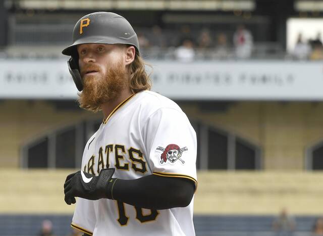 4502513_web1_gtr-BucsLeadoff02-080221