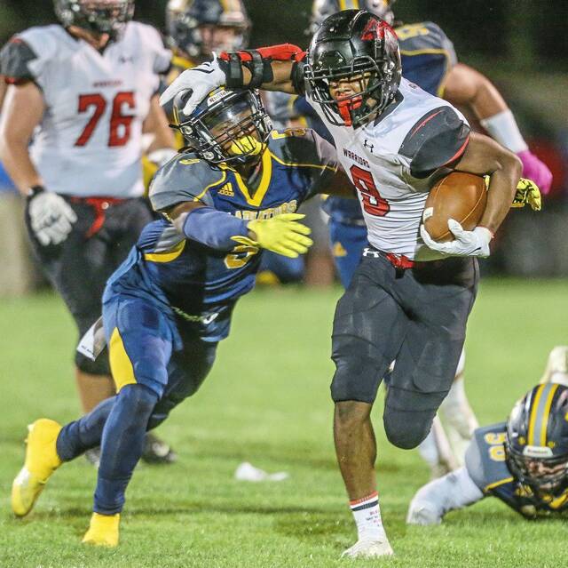 Interstate: Elizabeth Forward’s Brownfield, Southmoreland’s Govern top all-conference team