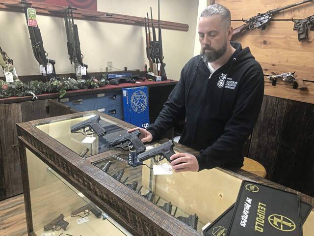 4514734_web1_JosephMulliganConcealedWeapon