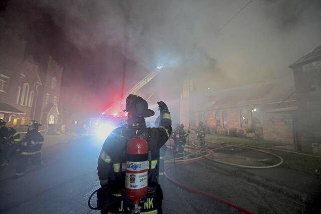 4522233_web1_vnd-stvladfire06-120521
