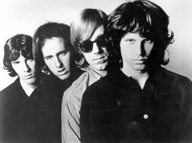 4530658_web1_ptr-thedoors-120821