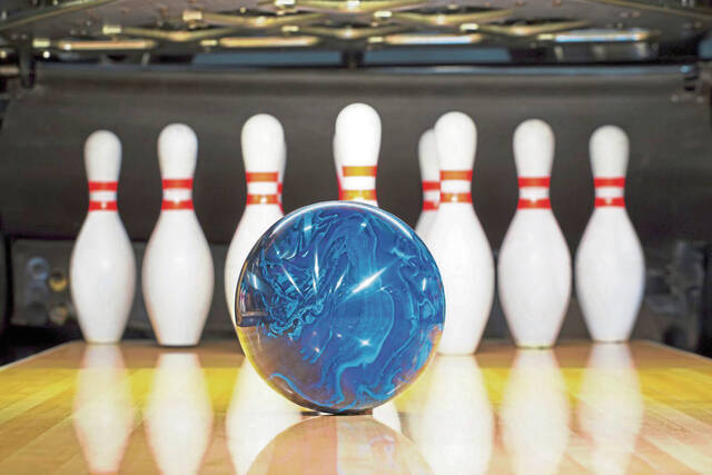 With smaller roster, Penn Hills bowling team focused on development