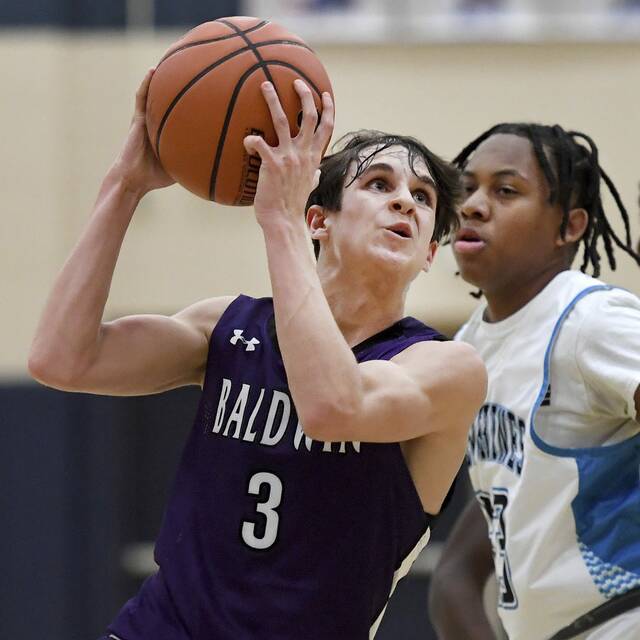 High school roundup for Dec. 13, 2021: Blackhawk coach earns 300th win