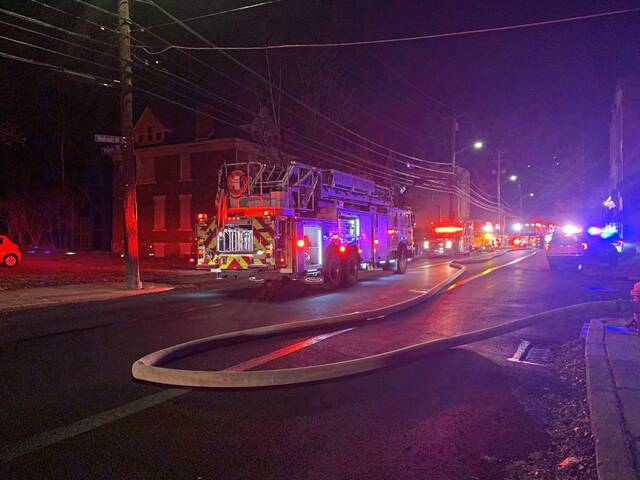 4551192_web1_PitttsburghFire