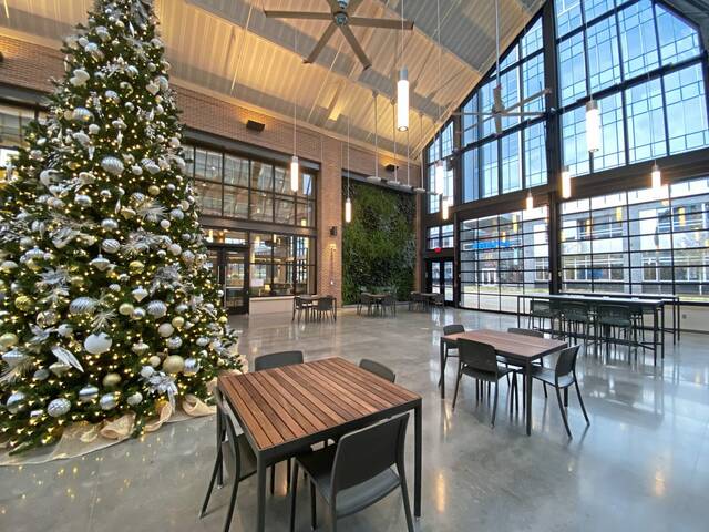 4558964_web1_PTR-FiveThings-BakerySquare