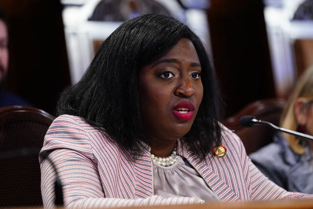 4561505_web1_4561505-06feebf875574f788a6df97b414b39a4