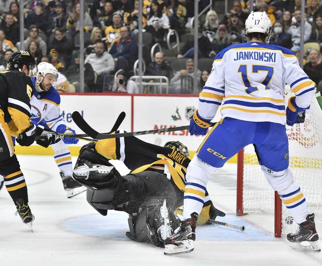 Carter scores in OT as Penguins top Subban, Sabres 3-2