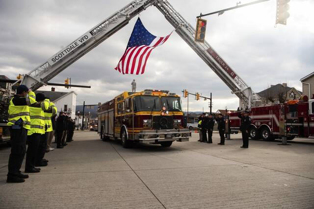 4574926_web1_gtr-LO-Luciafuneral6-122321