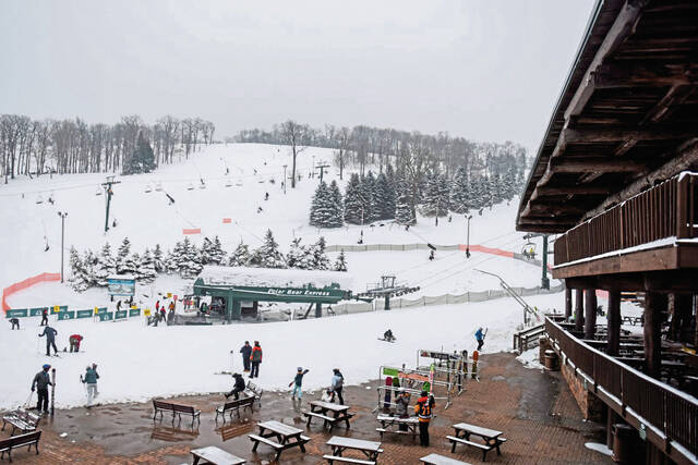 4575081_web1_gtr-lo-skiseason010-121617