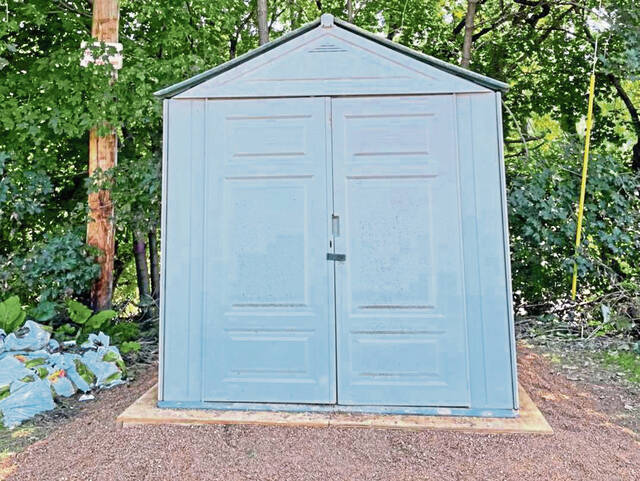 4585727_web1_vnd-tarentumgardenshed2-122521