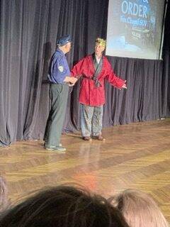4575683_web1_vnd-follies-122221--5-