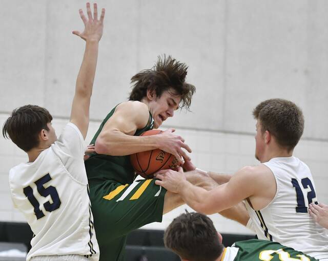 Westmoreland boys basketball notebook: Football players add toughness to Penn-Trafford