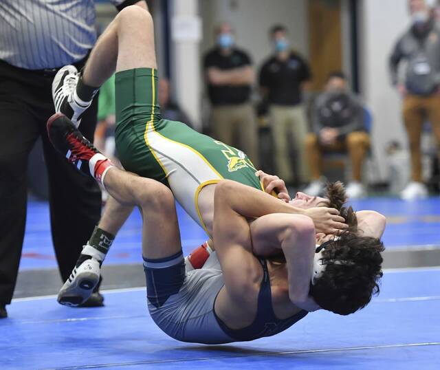 3 WPIAL wrestlers emerge from star-studded field to win Powerade gold