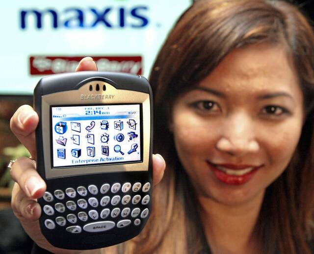 4610313_web1_ptr-blackberry-010522