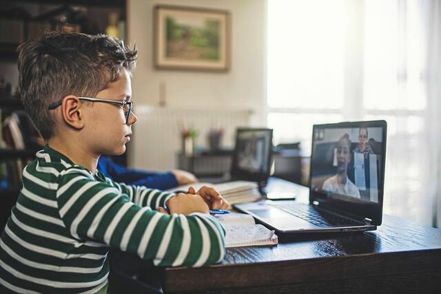 4621162_web1_web-remotelearning