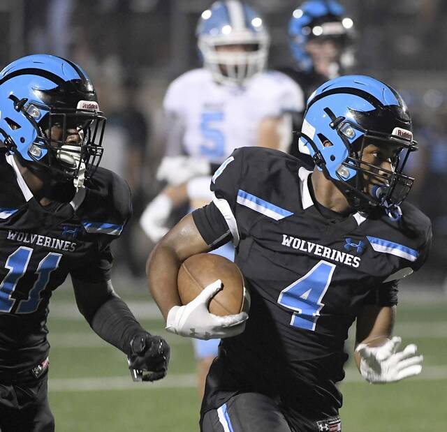 Woodland Hills football among WPIAL teams voluntarily playing in higher classification