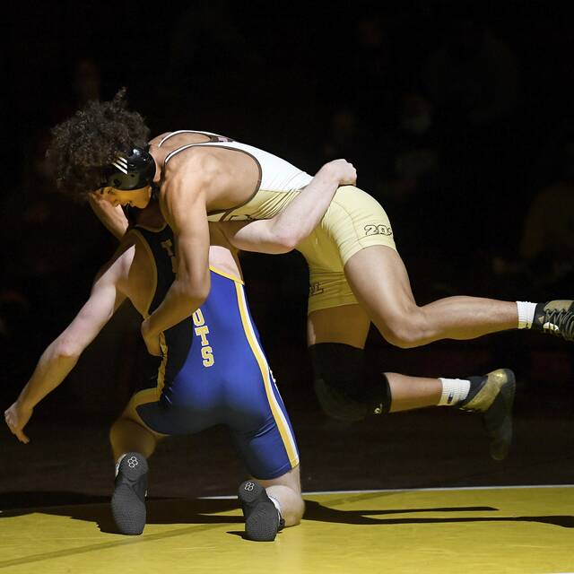 What to watch for in WPIAL sports on Jan. 12, 2022: Dual meet season hits stretch drive