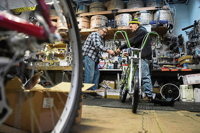 4636834_web1_ptr-bicycleswap-heaven005-011122