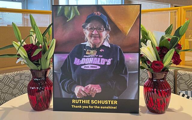 4653560_web1_gtr-ShusterObit2-011822