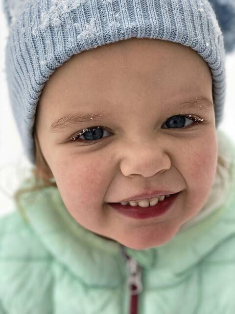 4655107_web1_her-SnowDay3-011722 4655107_web1_her-SnowDay3-011722