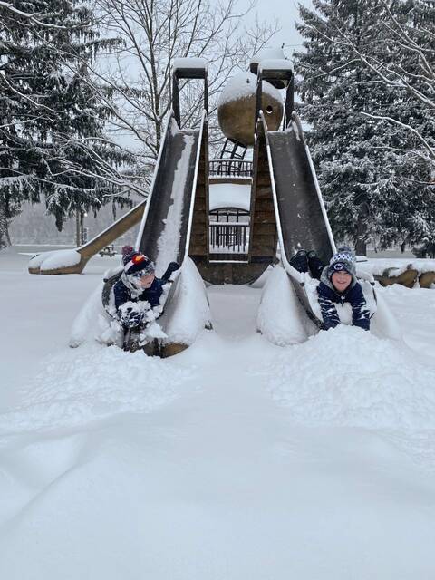 4655107_web1_her-snowday11-011922 4655107_web1_her-snowday11-011922
