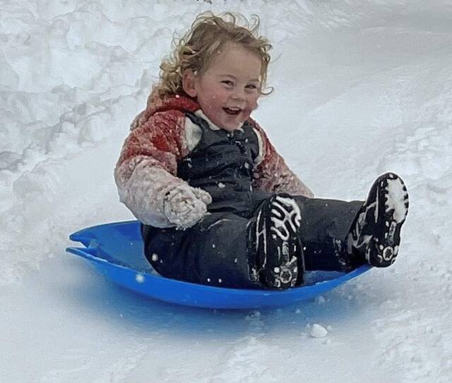 4655107_web1_ns-SnowDayMcKeever4-011822 4655107_web1_ns-SnowDayMcKeever4-011822