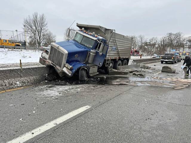 4655997_web1_Rostraver-crash1