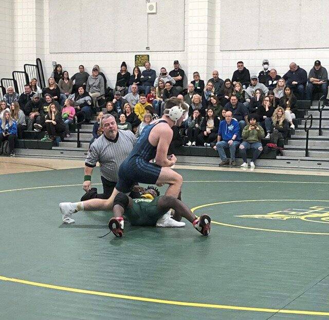 Franklin Regional wrestling bumps off Penn-Trafford in showdown for first place
