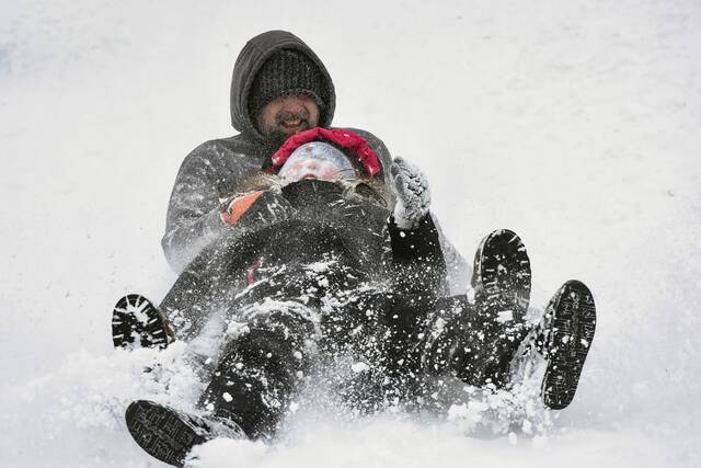 4682930_web1_ptr-snow001-011822