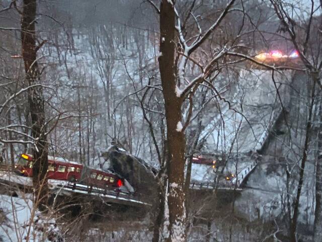 4691801_web1_ptr-bridgecollapse-012922 4691801_web1_ptr-bridgecollapse-012922