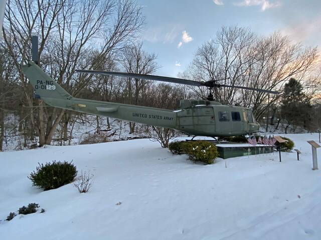 4663973_web1_wep-whatsthathelicopter3