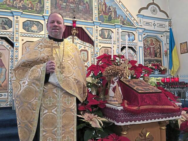 4667176_web1_vnd-orthodoxxmas-010620-new